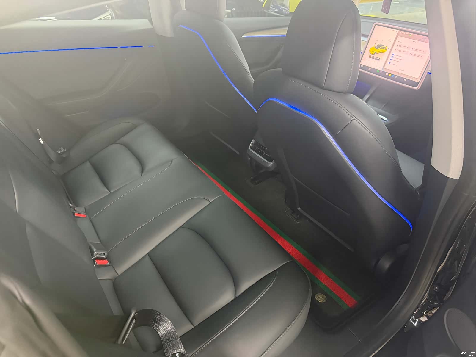 Tesla Model 3, 2023 10