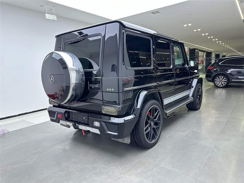 Mercedes-Benz G-class