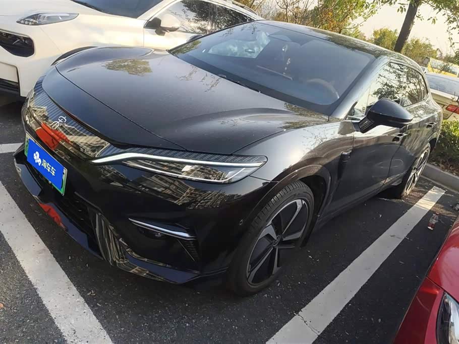 BYD Song L EV
