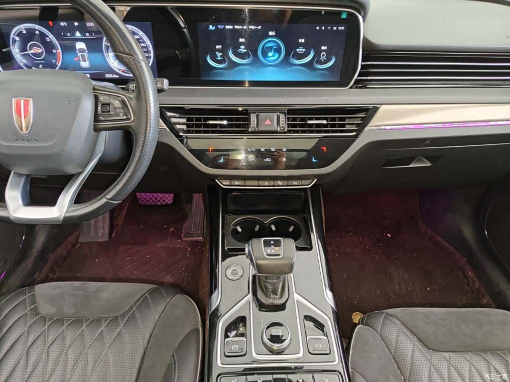 Hongqi HS5, 2022 13