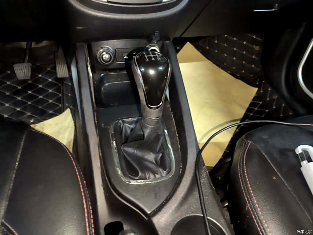 Changan CS35, 2015 14