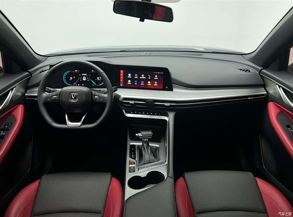 Changan CS35, 2022 17