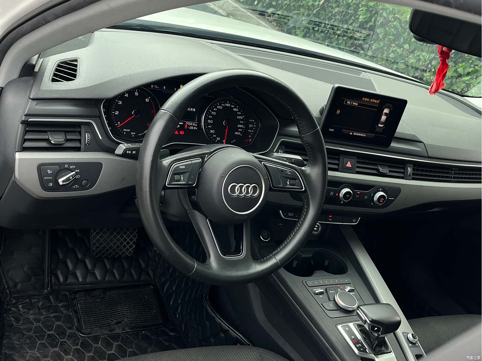 Audi A4L, 2018 10