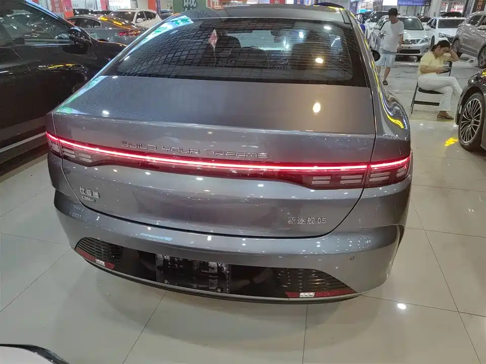 BYD Destroyer 05
