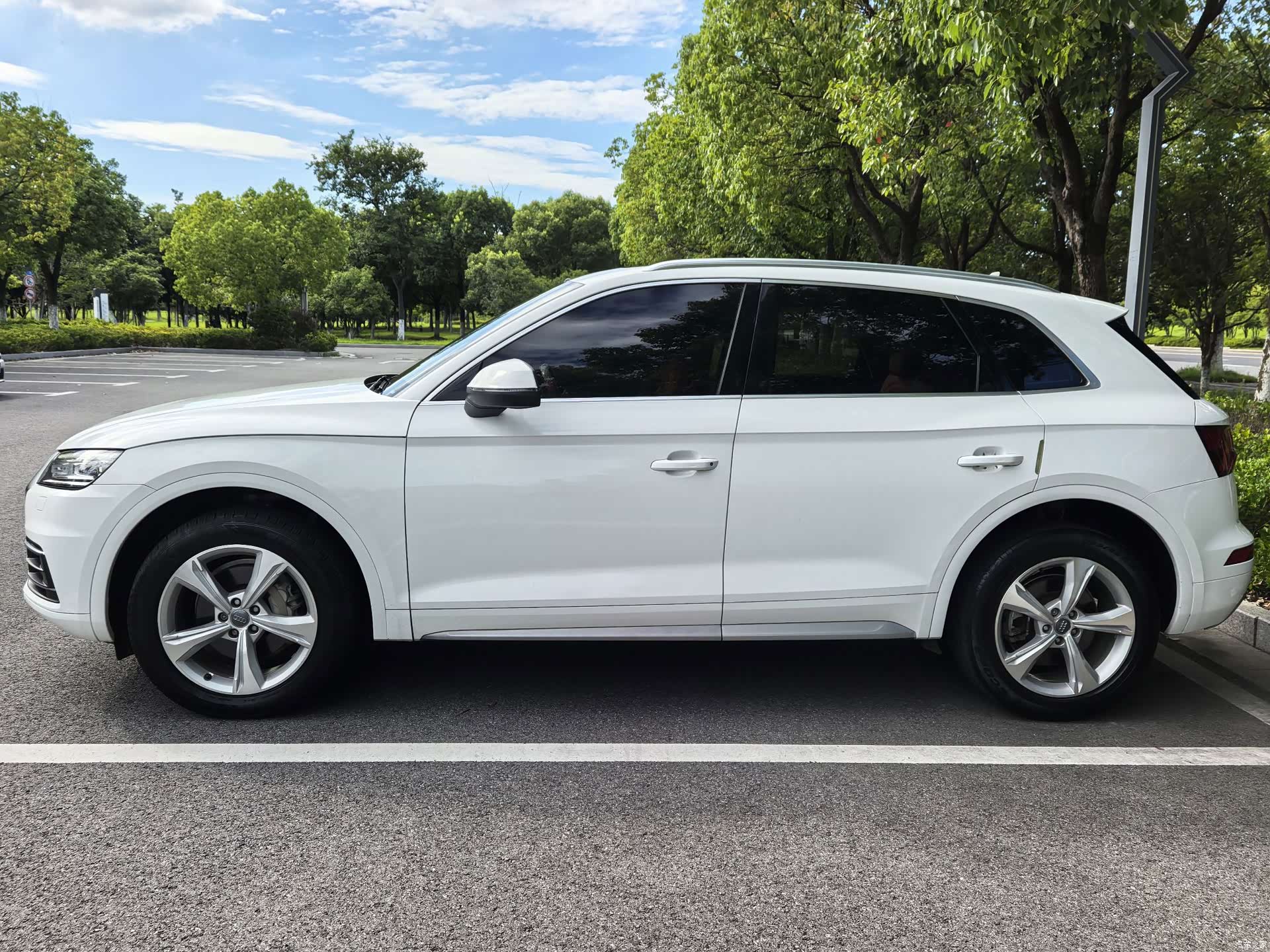 Audi Q5L, 2019 4
