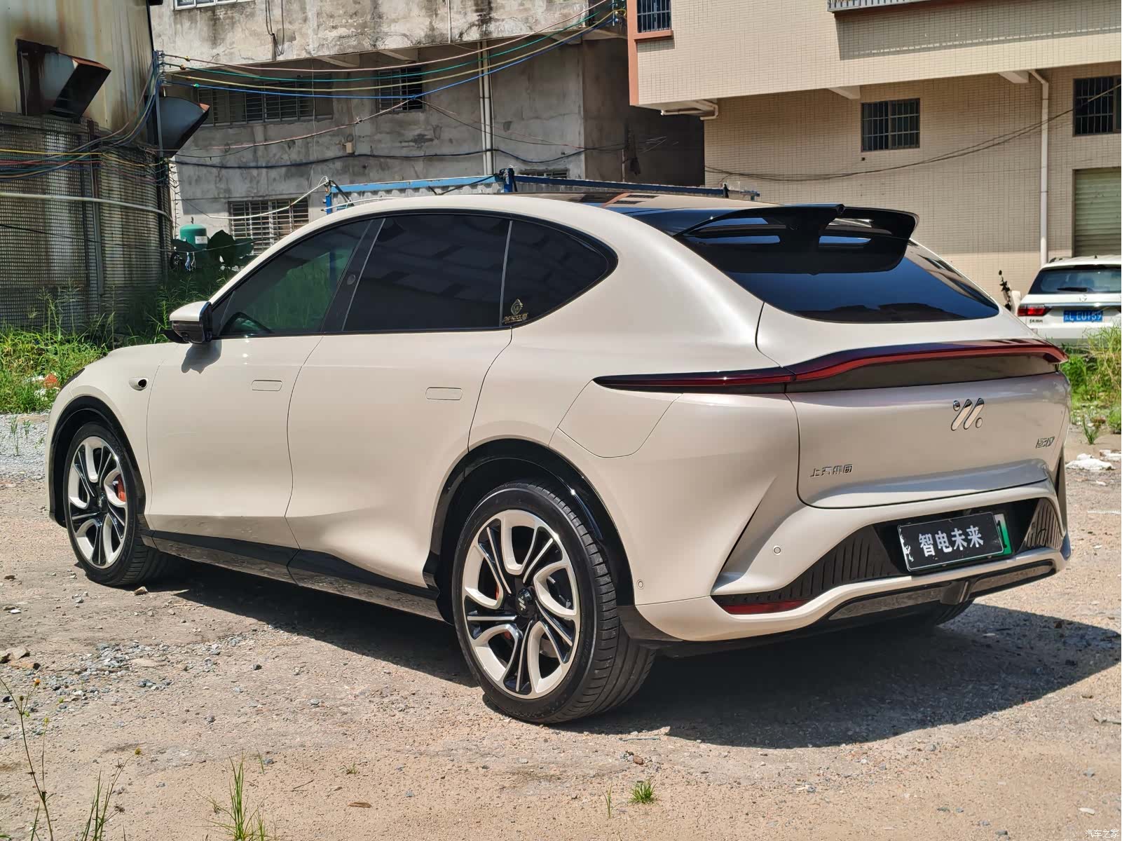 IM Motors LS7, 2023 7
