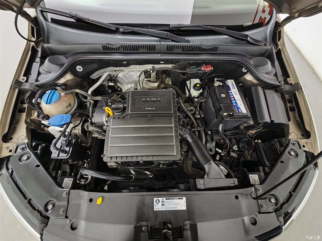 Volkswagen Sagitar, 2018 6