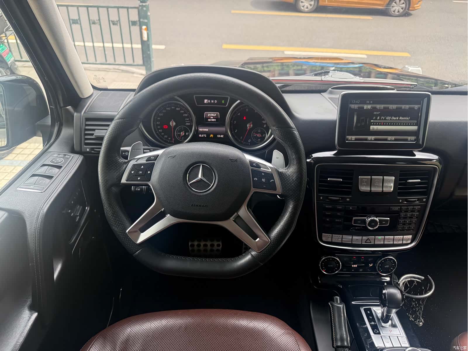 Mercedes-Benz G-Class, 2016 11