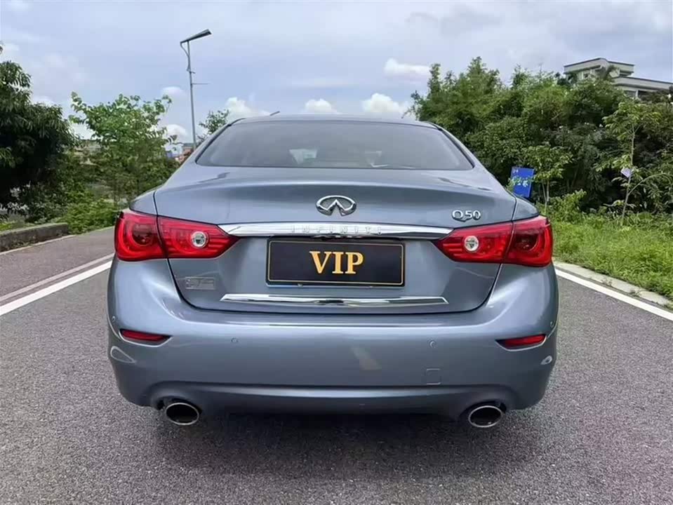 Infiniti Q50