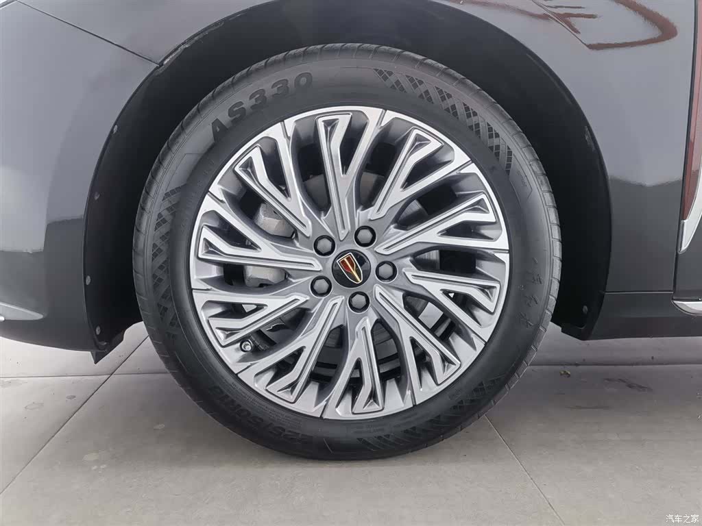 Hongqi H5, 2022 17