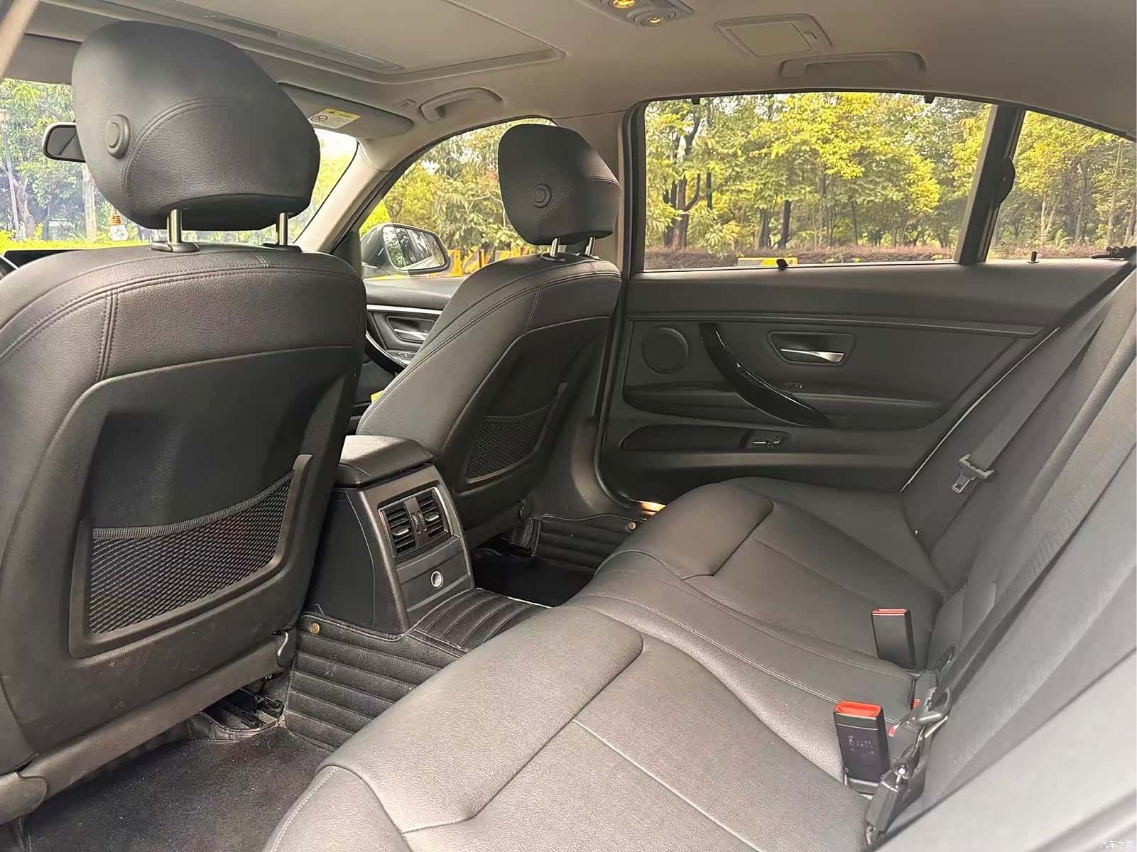 BMW 3 Series, 2018 15