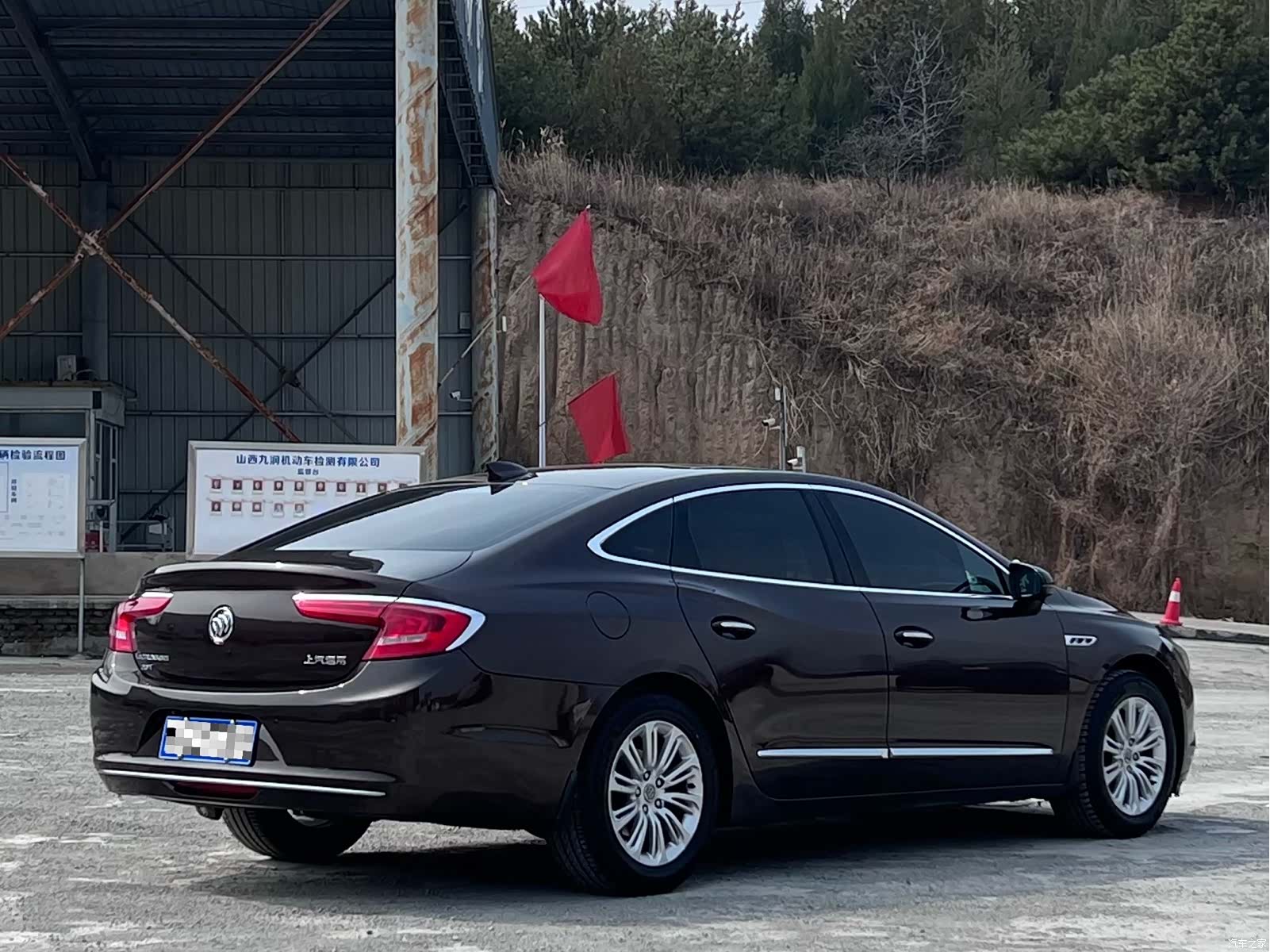 Buick LaCrosse, 2017 все фото