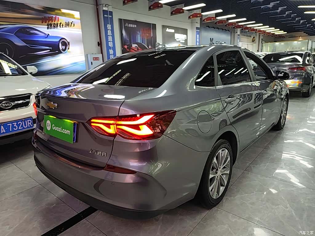 Chevrolet 320, 2021 7