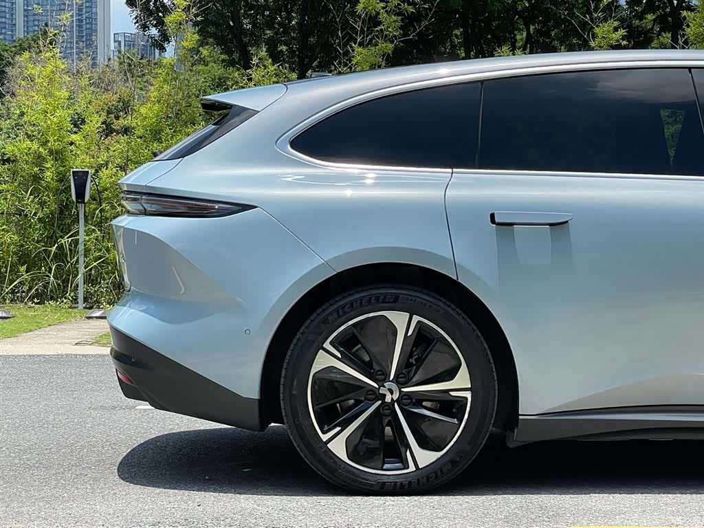 NIO ET5, 2024 25