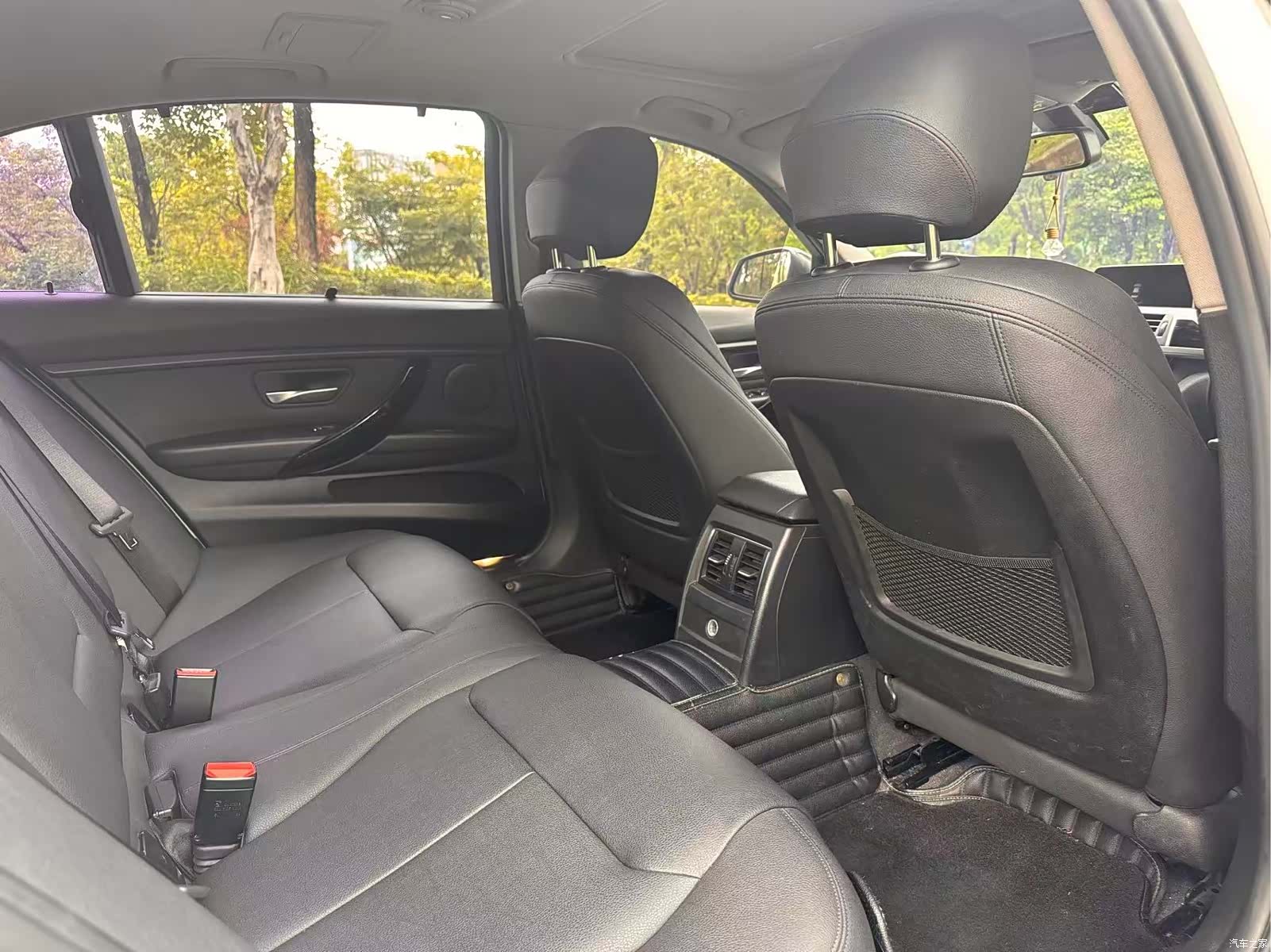 BMW 3 Series, 2018 16