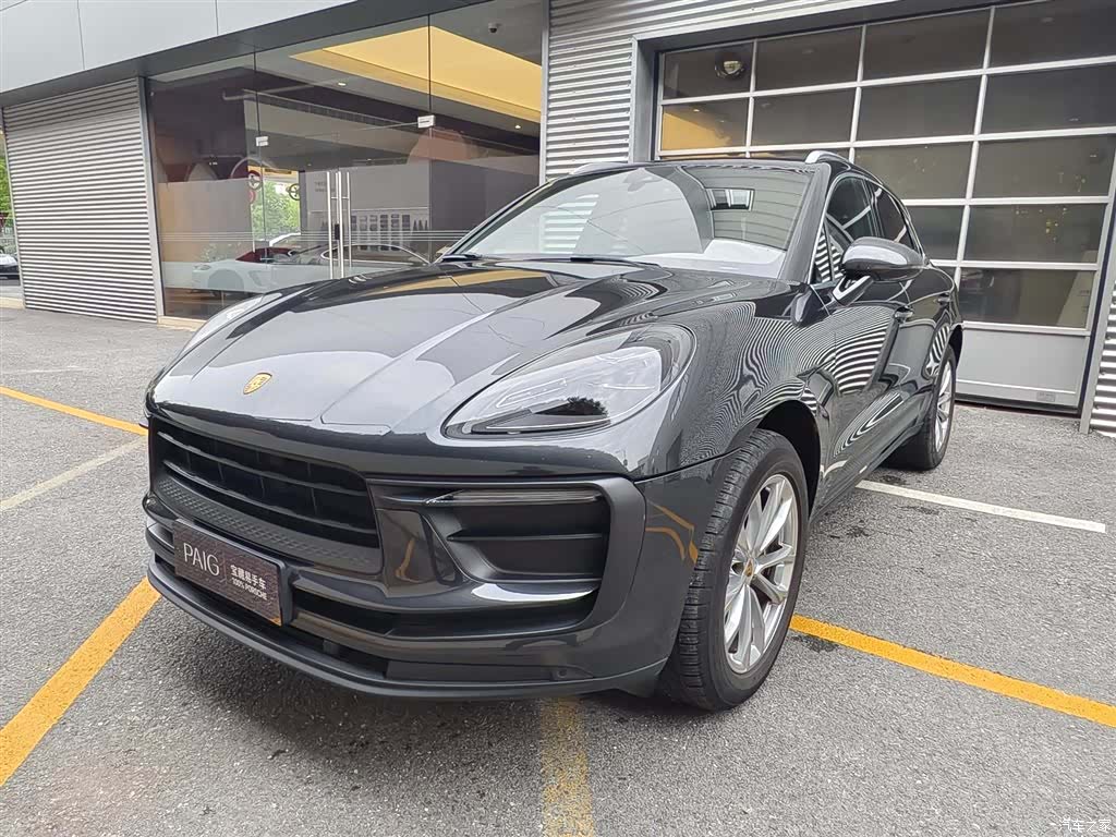 Porsche Macan, 2023 1