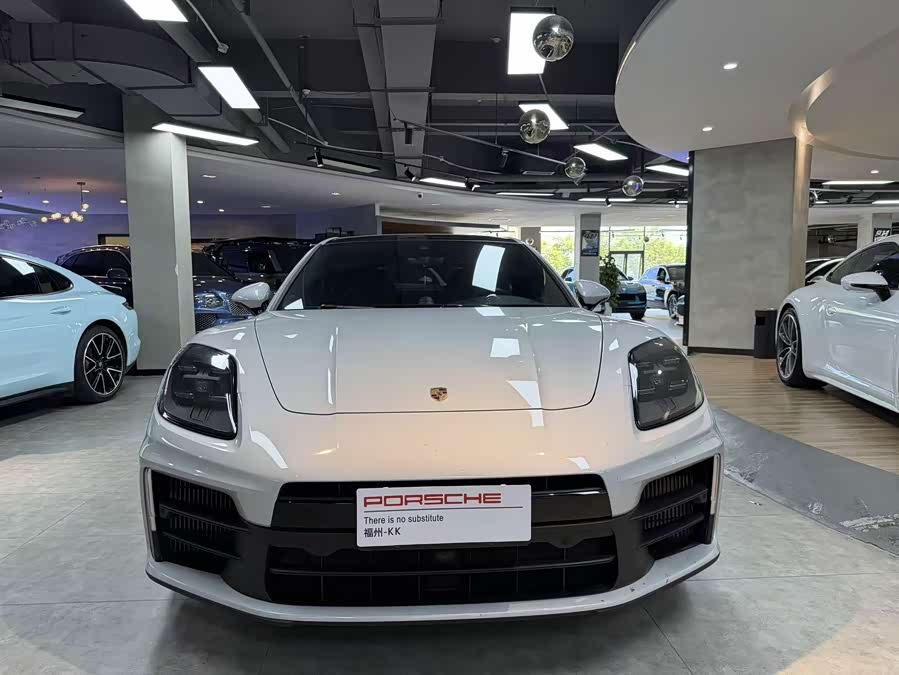 Porsche Panamera 2025, фото 2