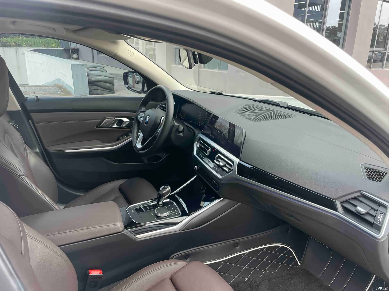 BMW 3 Series, 2019 11