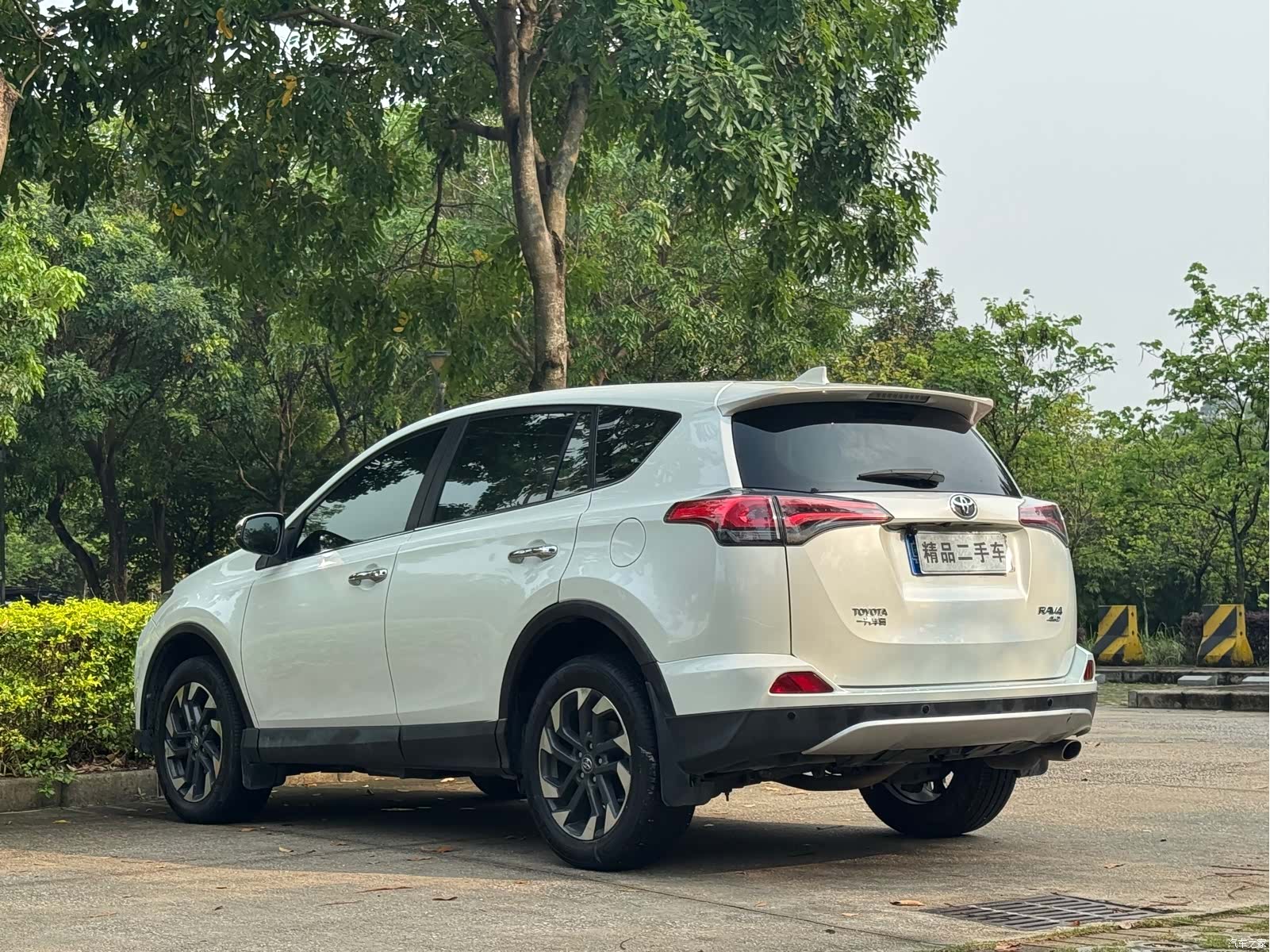 Toyota RAV4, 2017 8