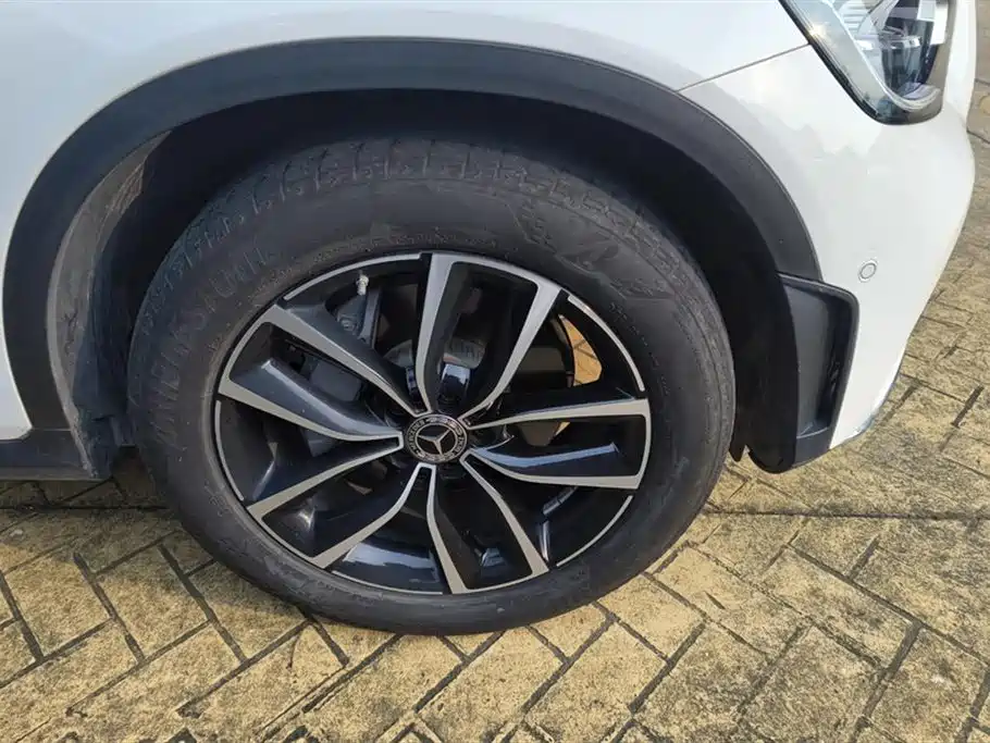 Mercedes-Benz GLC Mercedes-Benz GLC