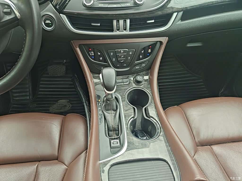 Buick Envision Plus, 2015 14