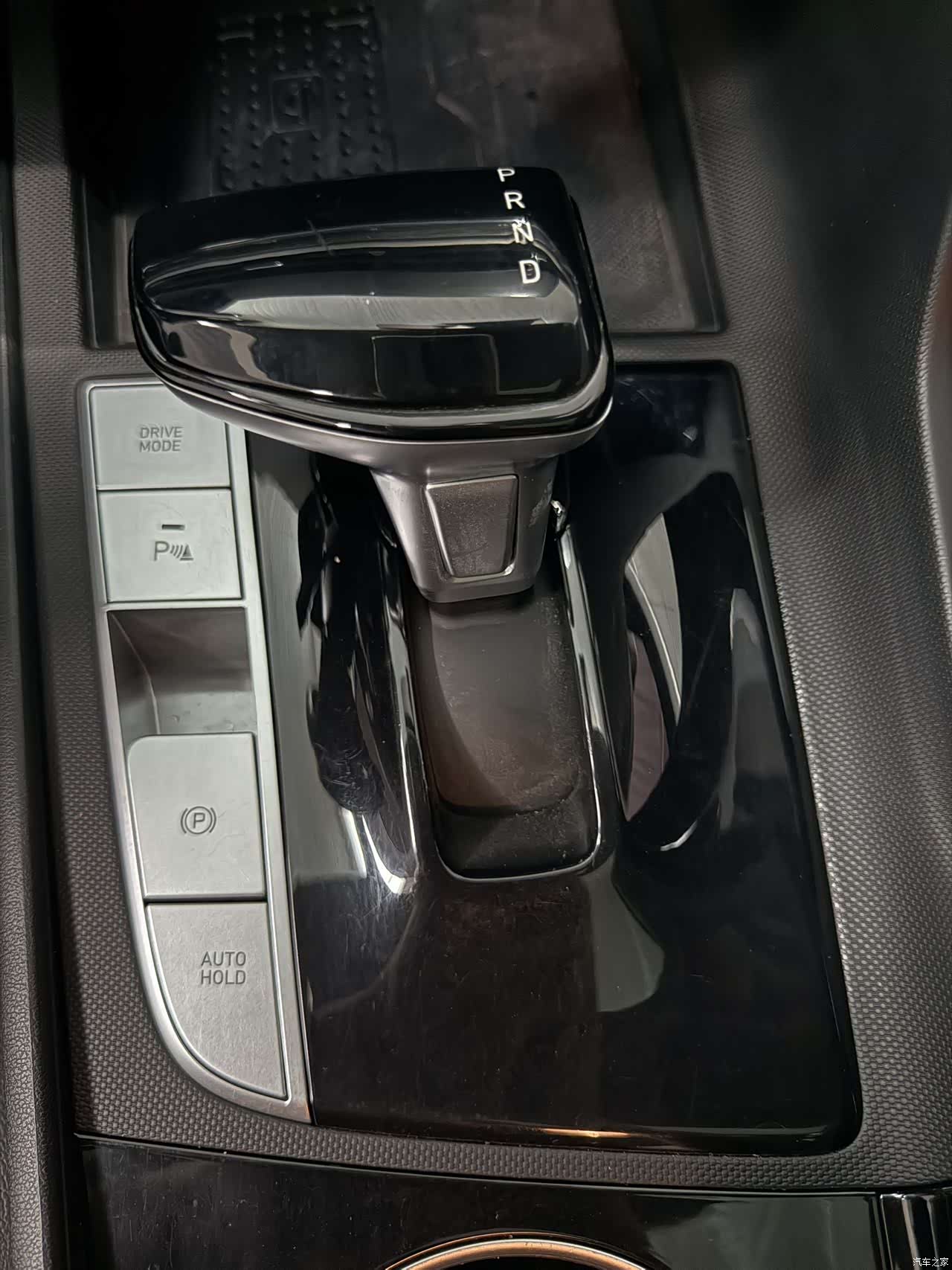 Hyundai Elantra, 2023 14