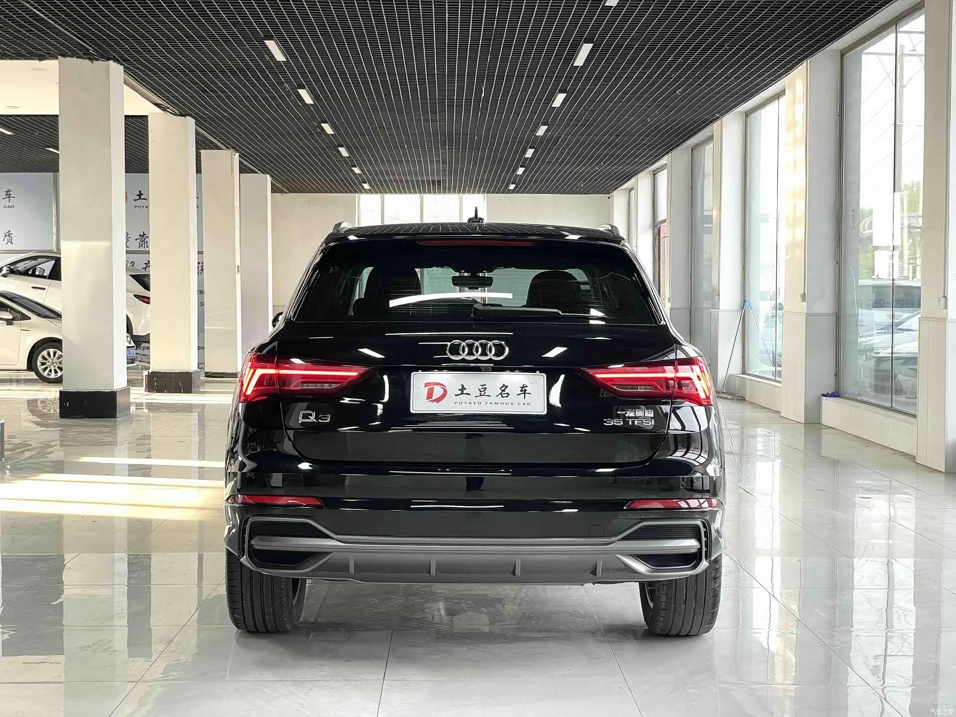 Audi Q3, 2023 все фото