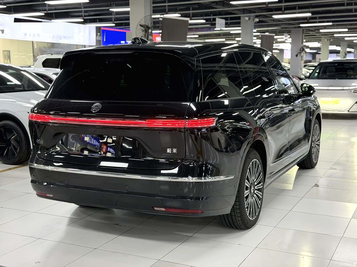 NIO ES8, 2026 9