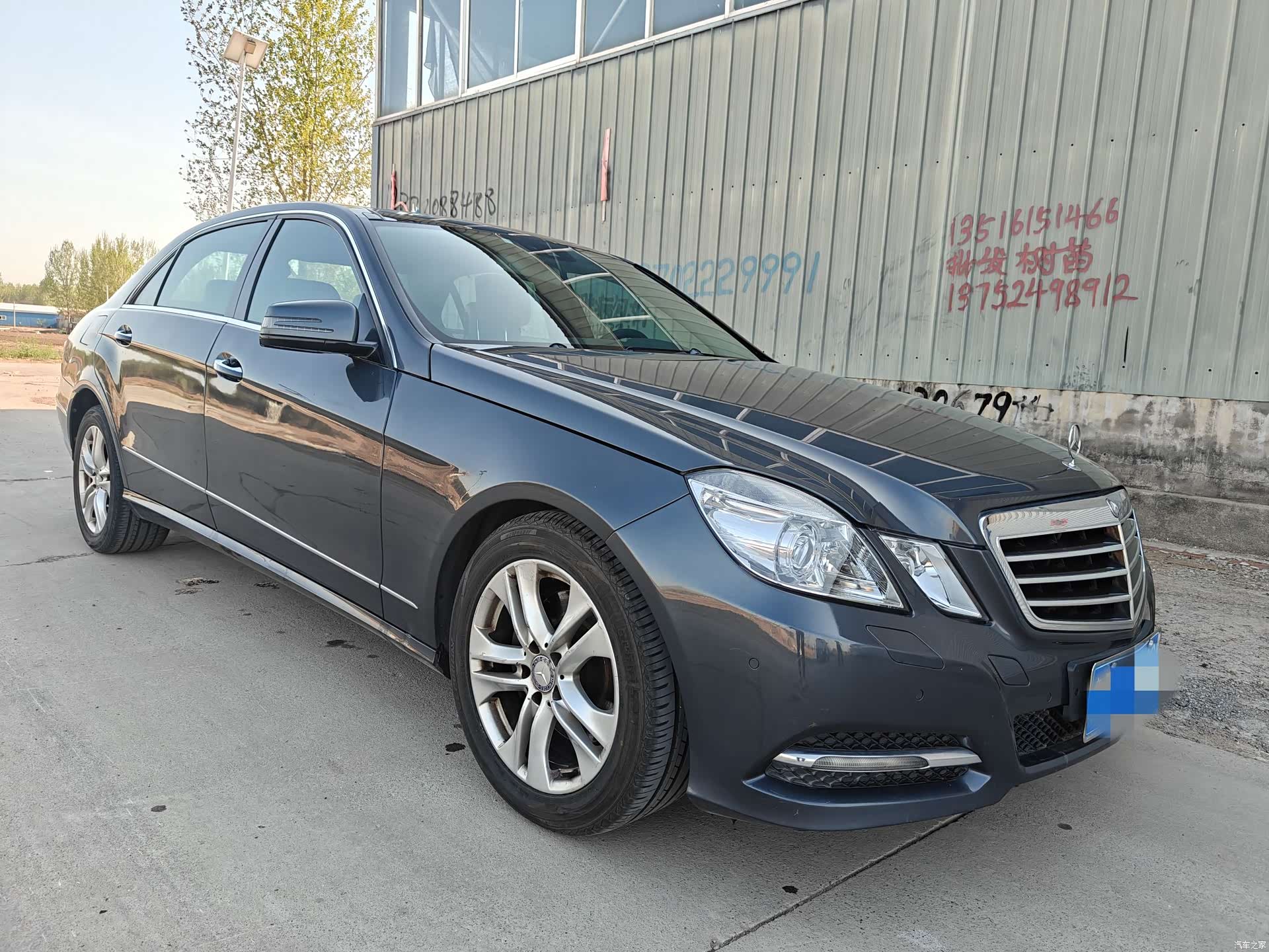 Mercedes-Benz E-Class, 2012 3