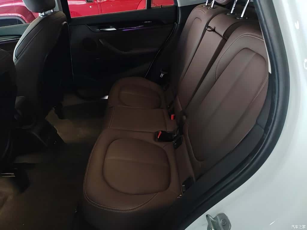 BMW X1, 2020 13