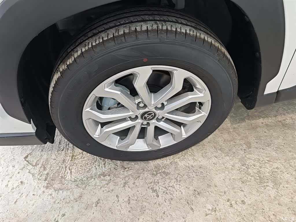 Toyota Frontlander, 2026 23