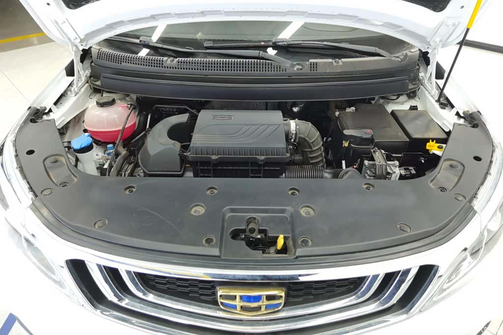 Geely X3, 2021 10