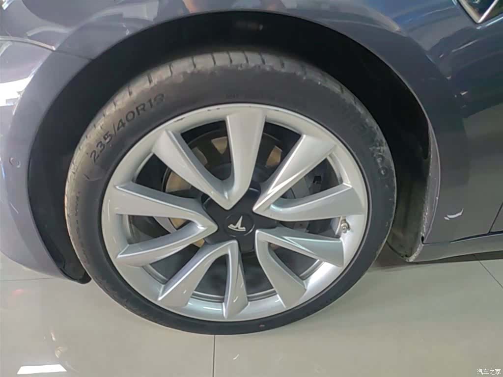 Tesla Model 3, 2020 23