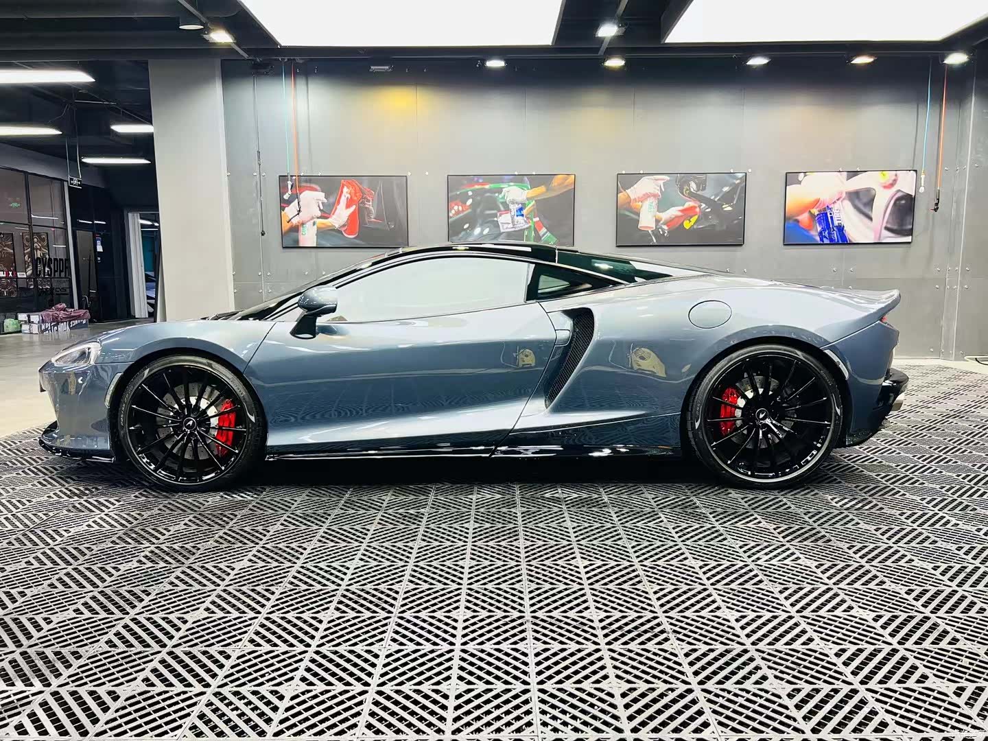 McLaren GT, 2021 9