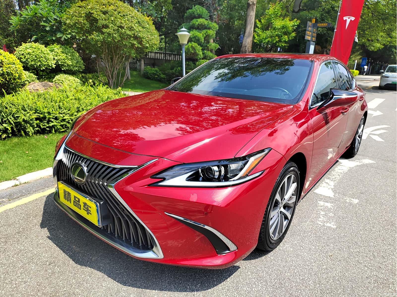 Lexus ES, 2019 1