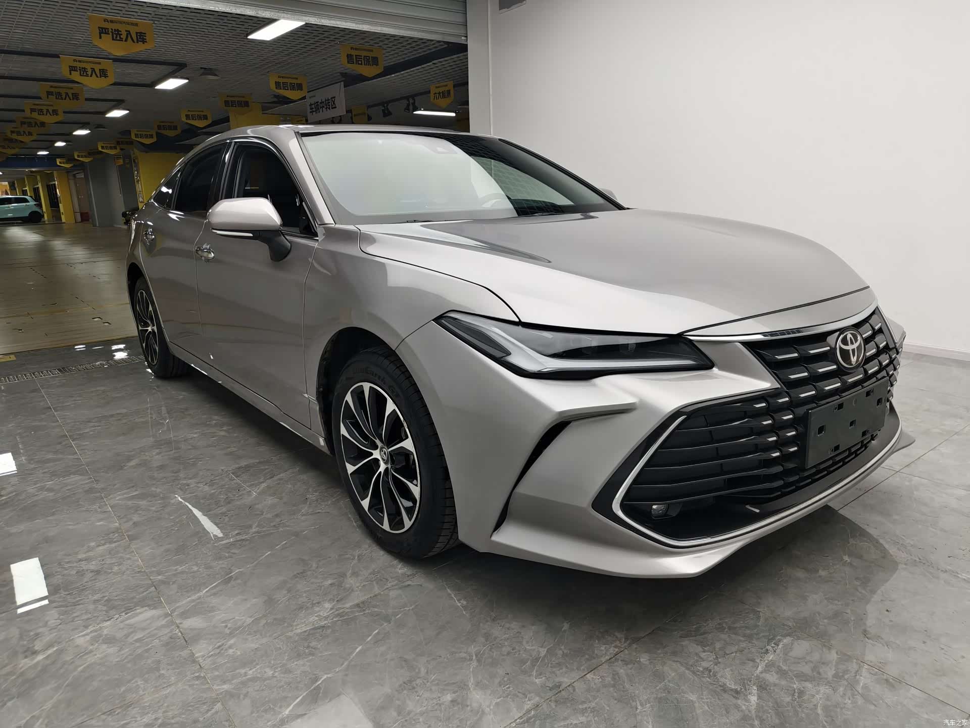 Toyota Avalon, 2022 4