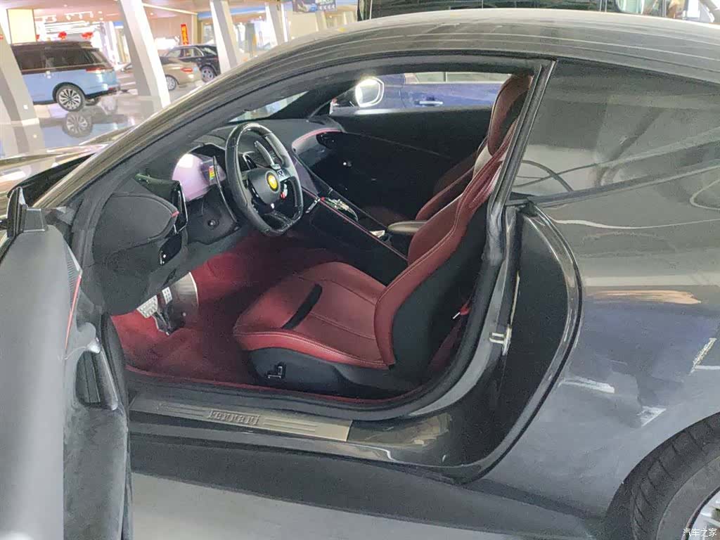 Ferrari Roma, 2023 3