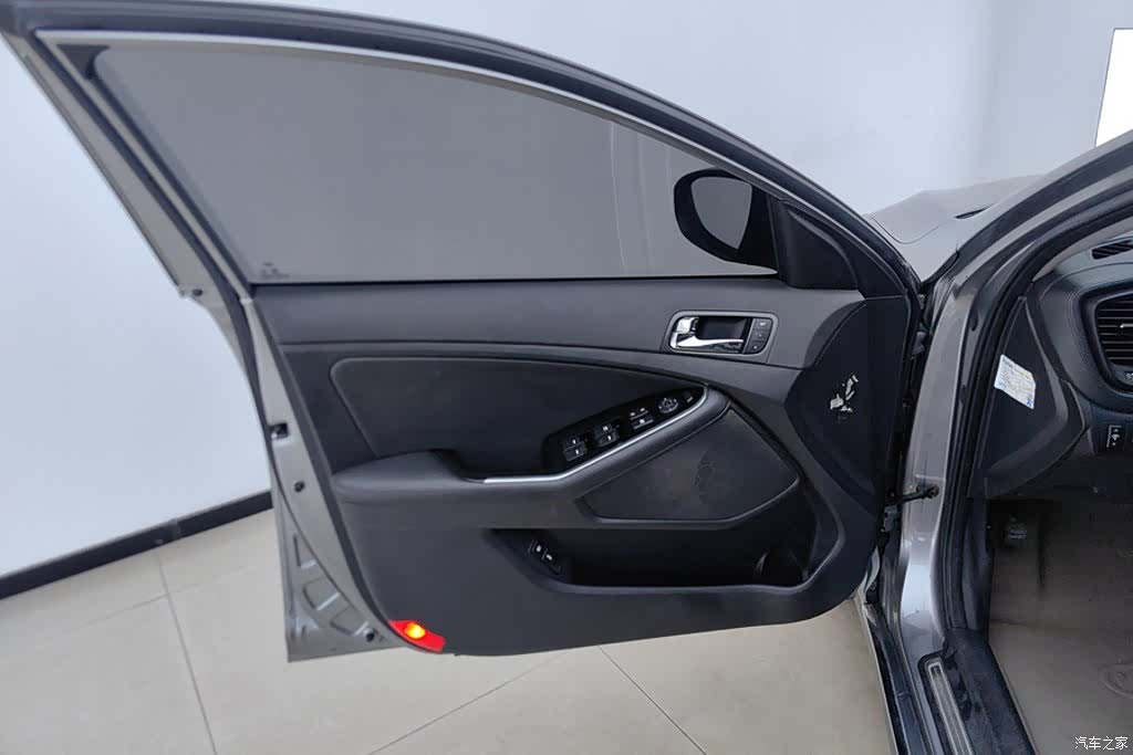 Kia K5, 2014 7