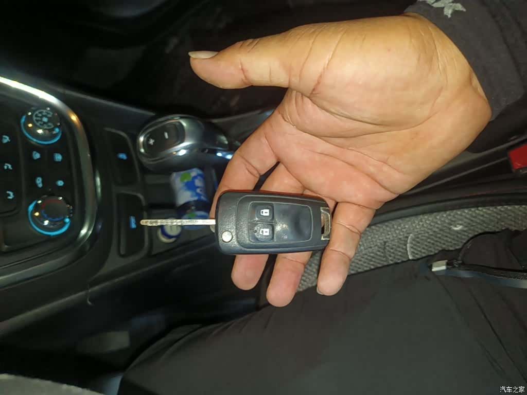 Buick Encore, 2016 9