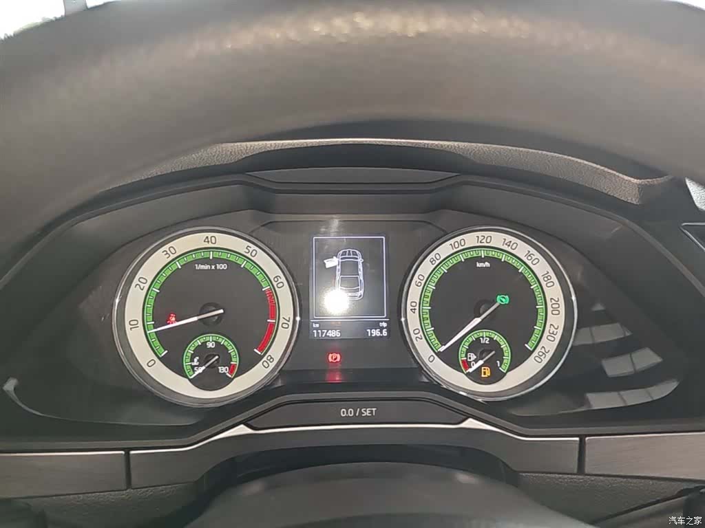 Skoda Superb, 2019 12