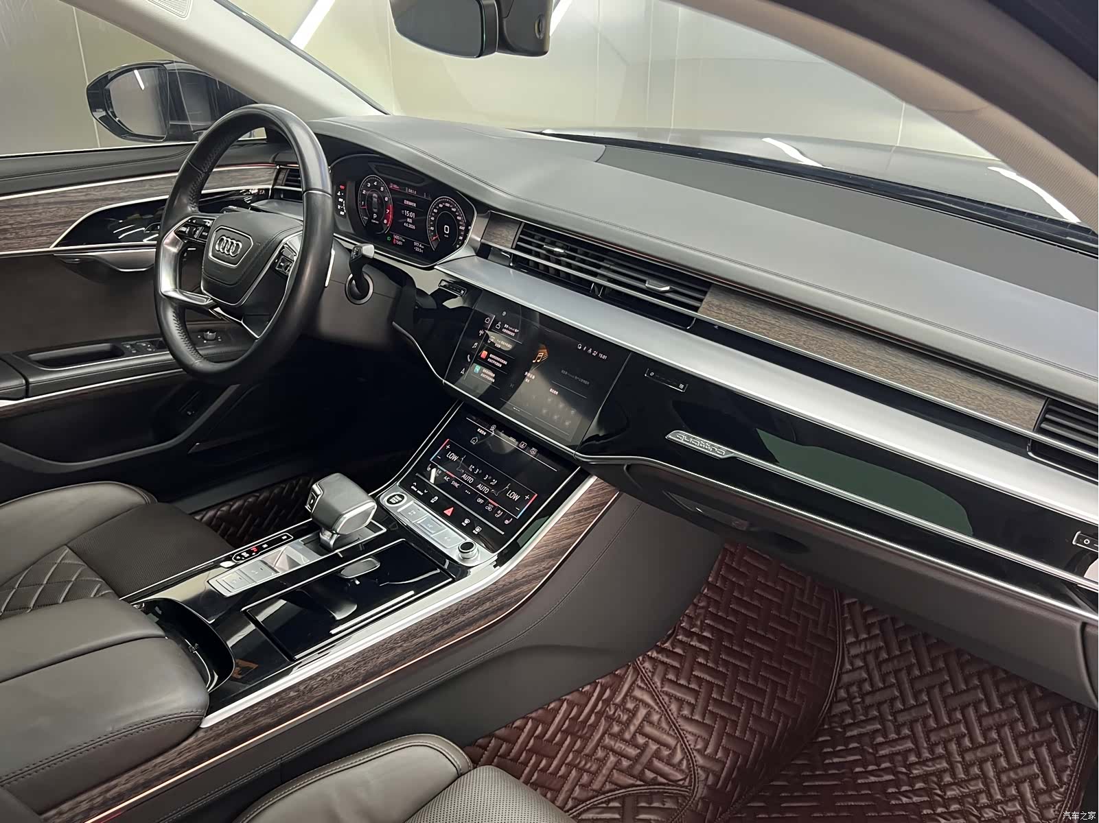 Audi A8L, 2020 29