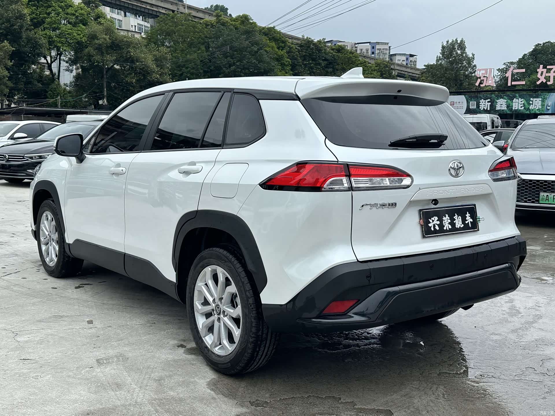 Toyota Frontlander, 2025 все фото