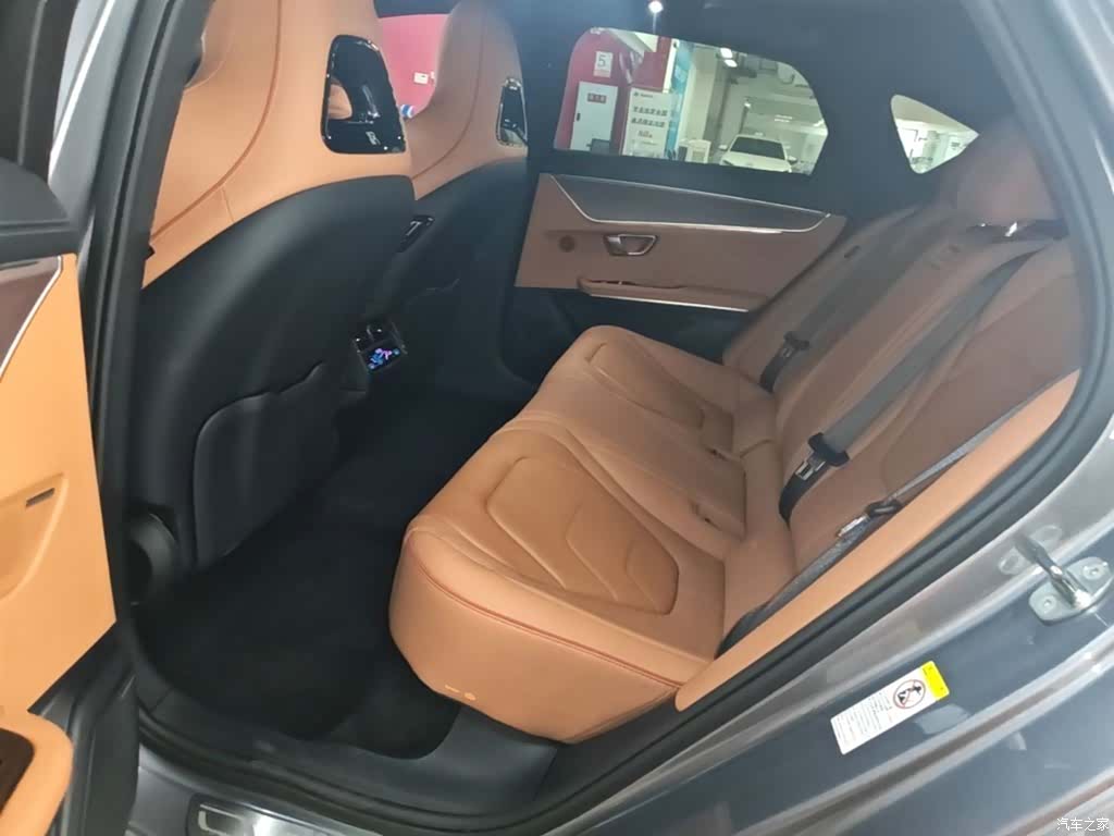 BYD Han, 2022 17