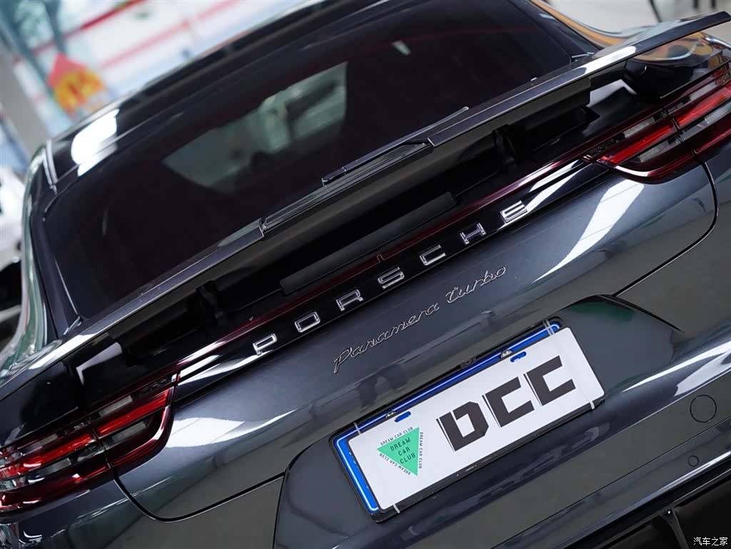 Porsche Panamera, 2017 8