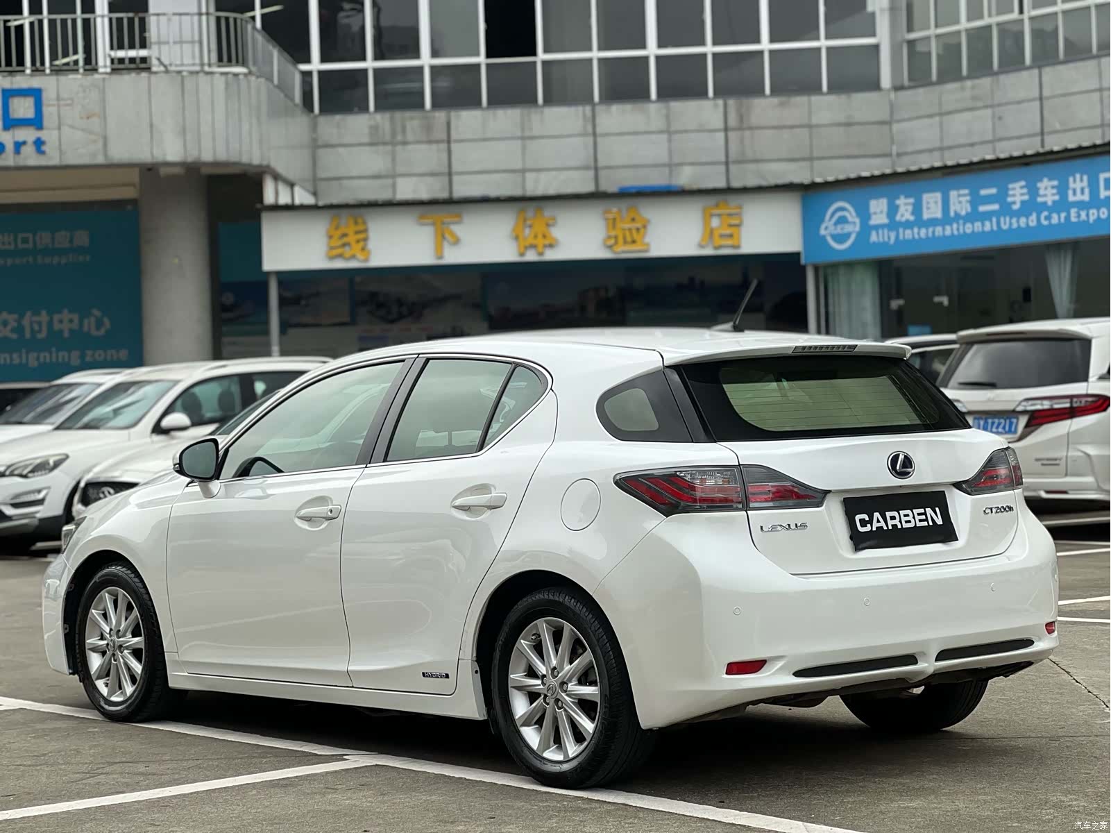 Lexus CT, 2013 6