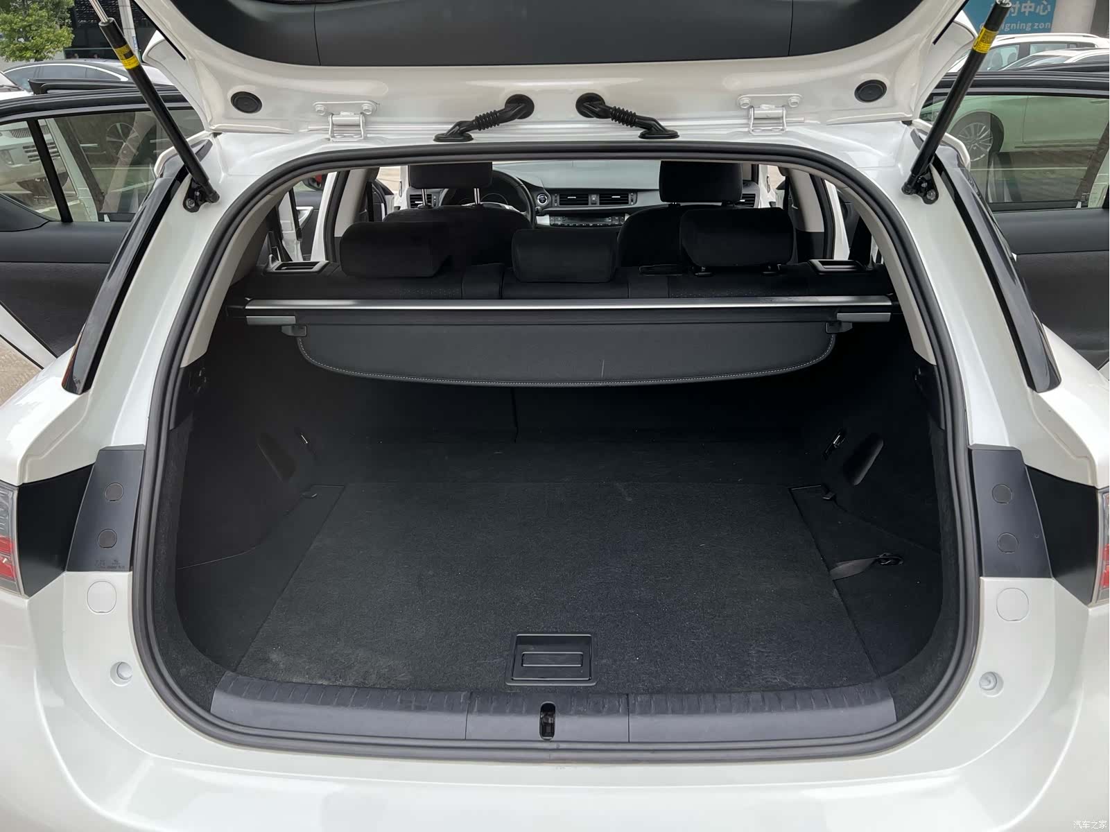 Lexus CT, 2013 12