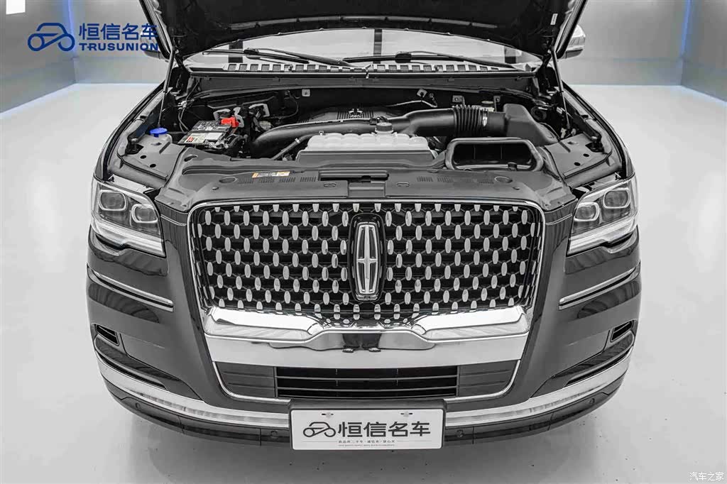 Lincoln Navigator, 2024 22
