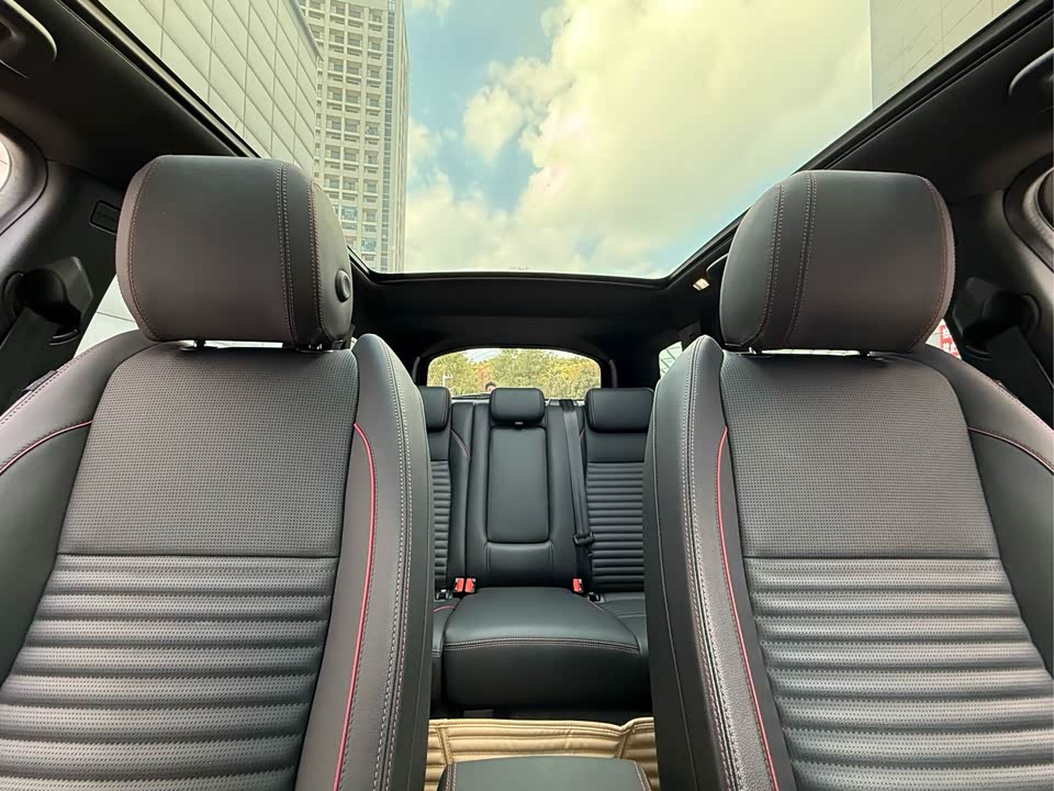 Land Rover Discover sports