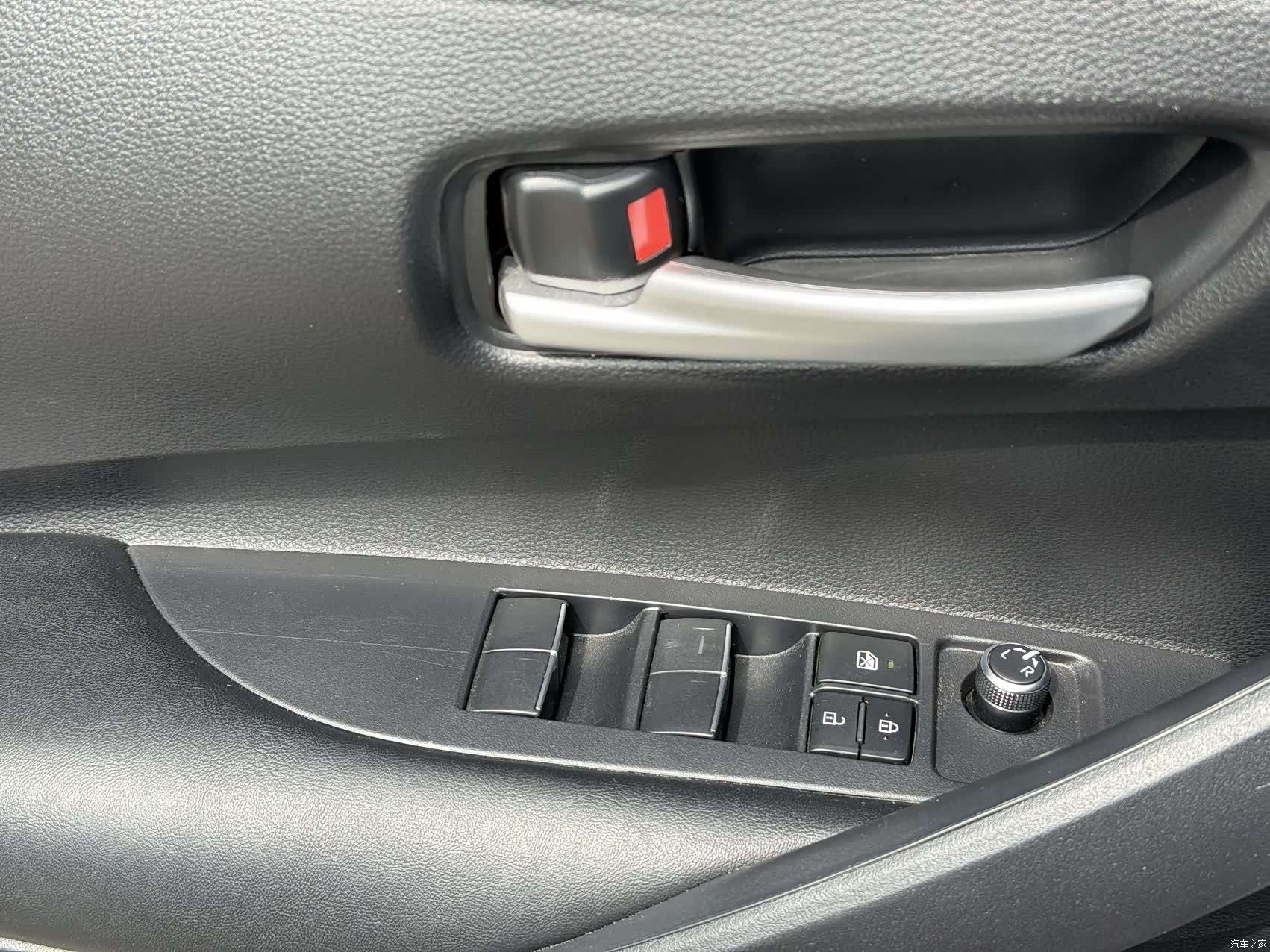 Toyota Corolla, 2024 4