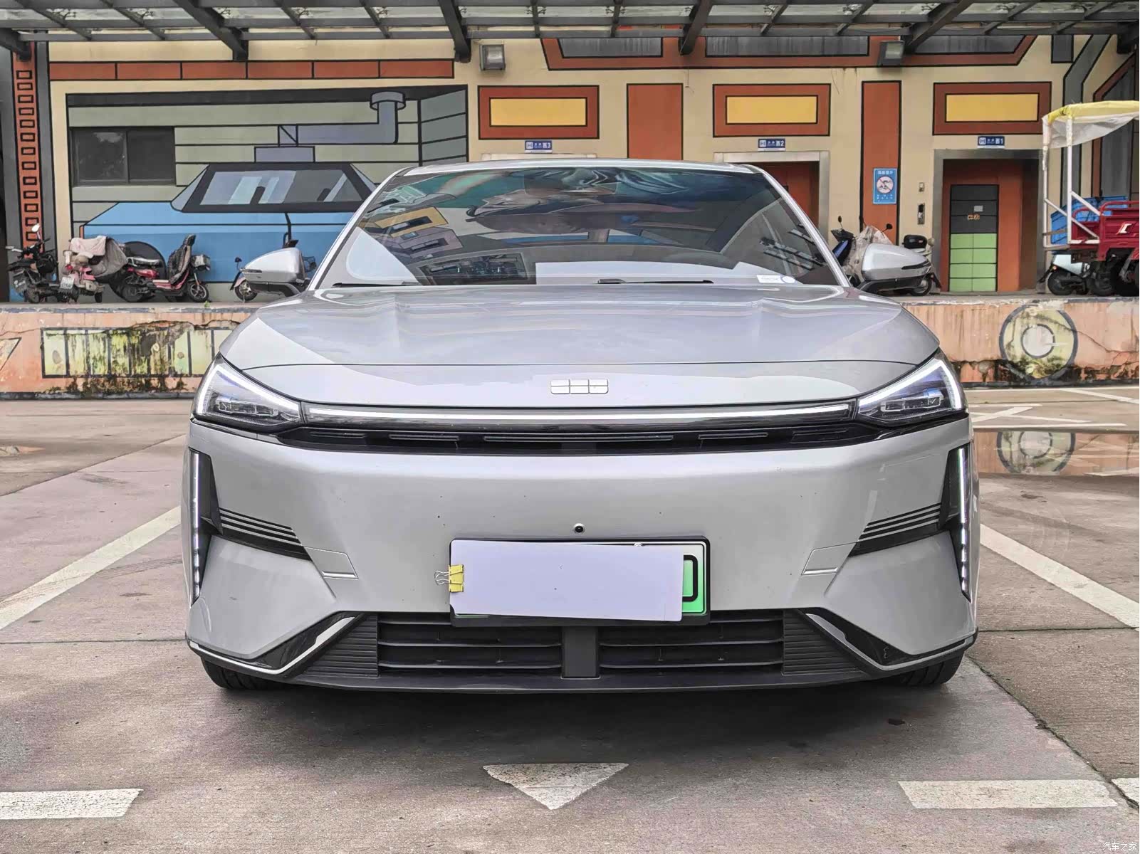 Geely Galaxy L6, 2025 2